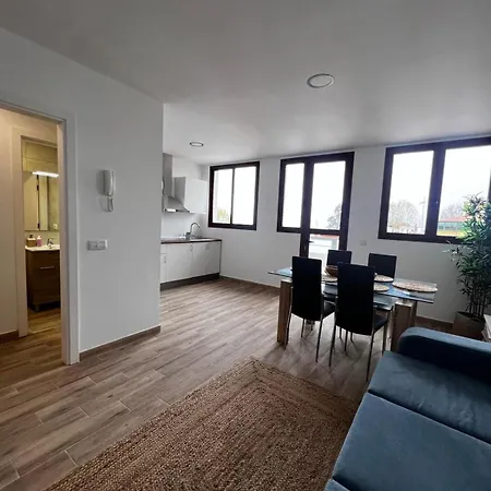 Duplex En Fontanales Apartament